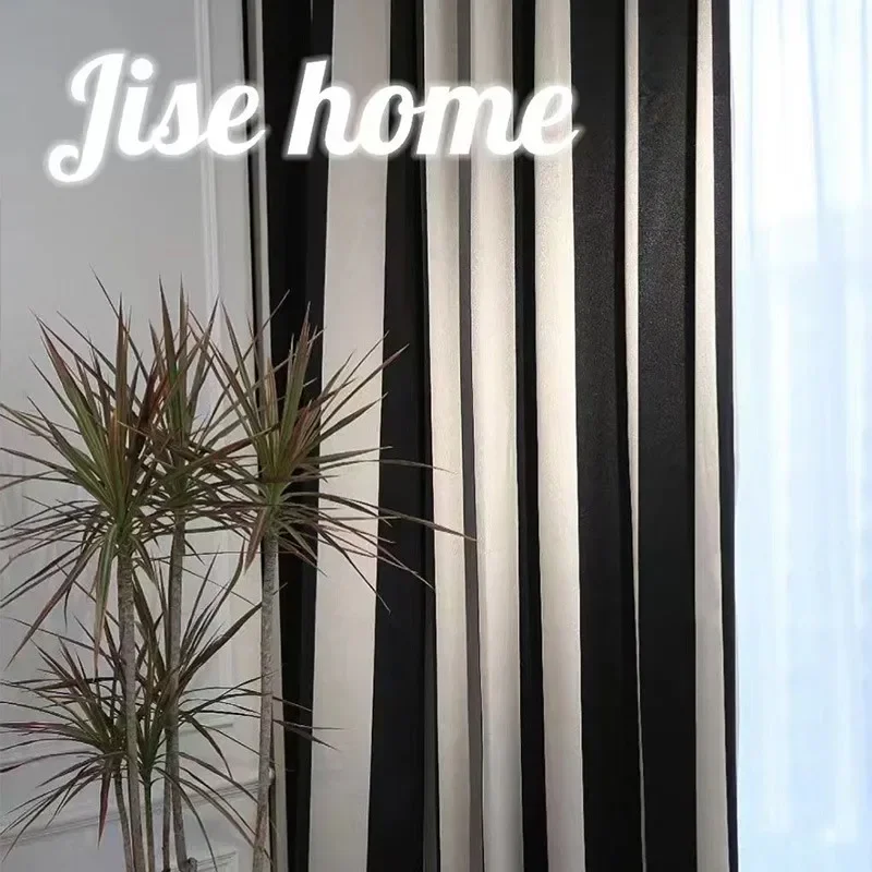 عمودي مخطط أبيض وأسود الشنيل ا - مراجعة Home Fragrance French وسعره