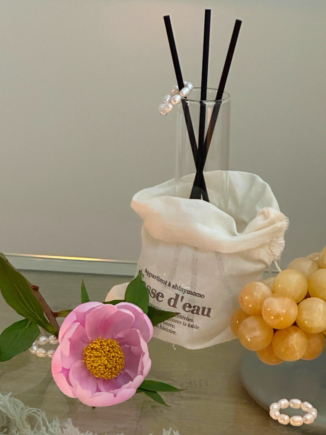 مزهرية زجاجية إبداعية على الطر - مراجعة Home Fragrance French وسعره
